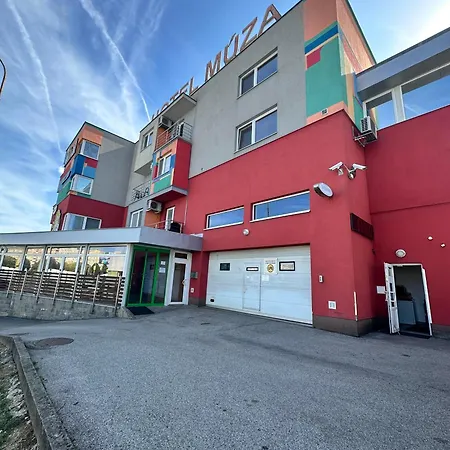 Muza Hotel Koszyce