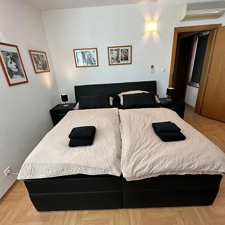 Muza Hotel 3*