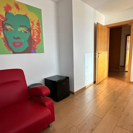 Muza Hotel 3*